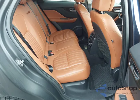 2018 Jaguar F-Pace 30T Portfolio from USA, damaged, VIN SADCN2GXXJA322013